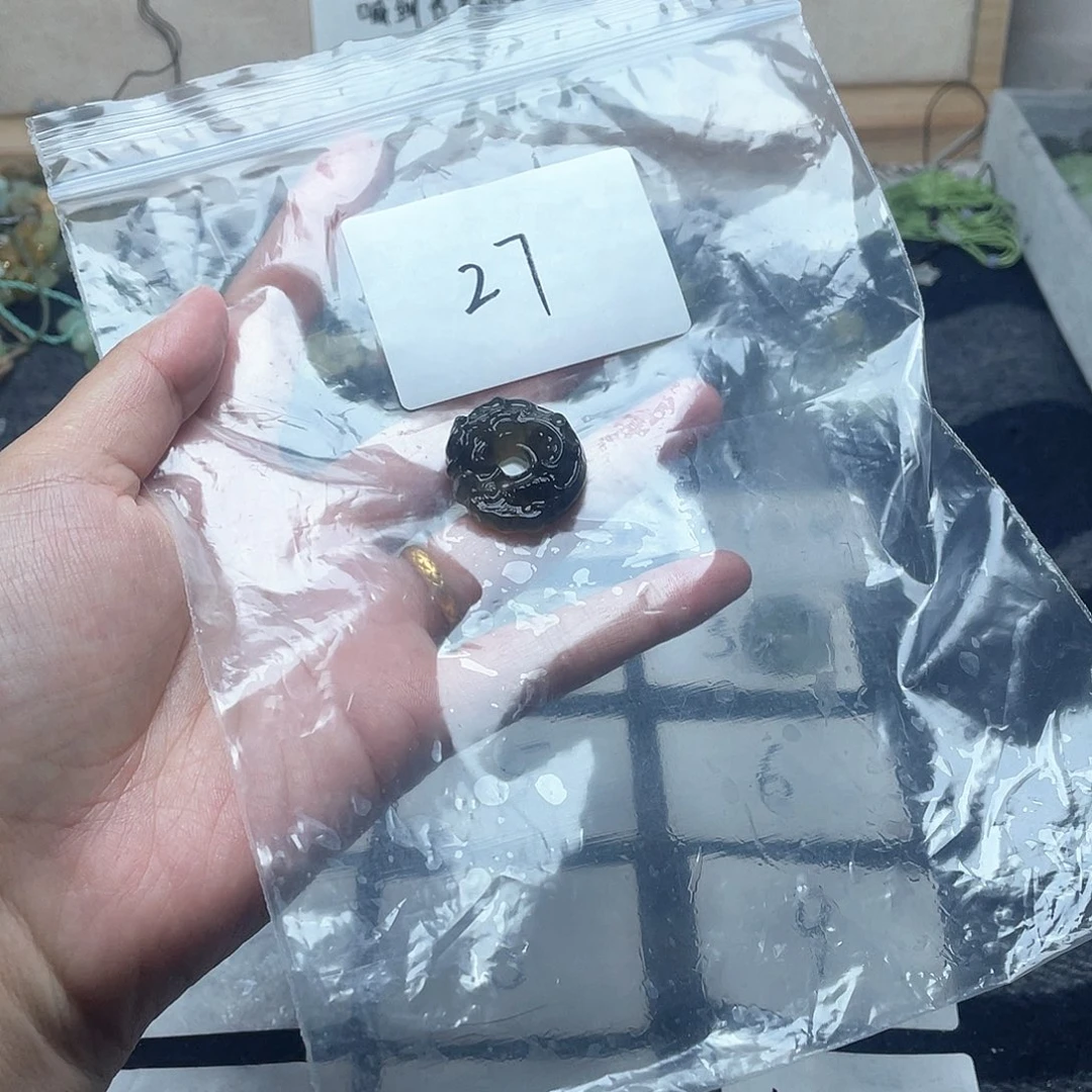 蛇纹石玉颈饰未镶嵌卿*～