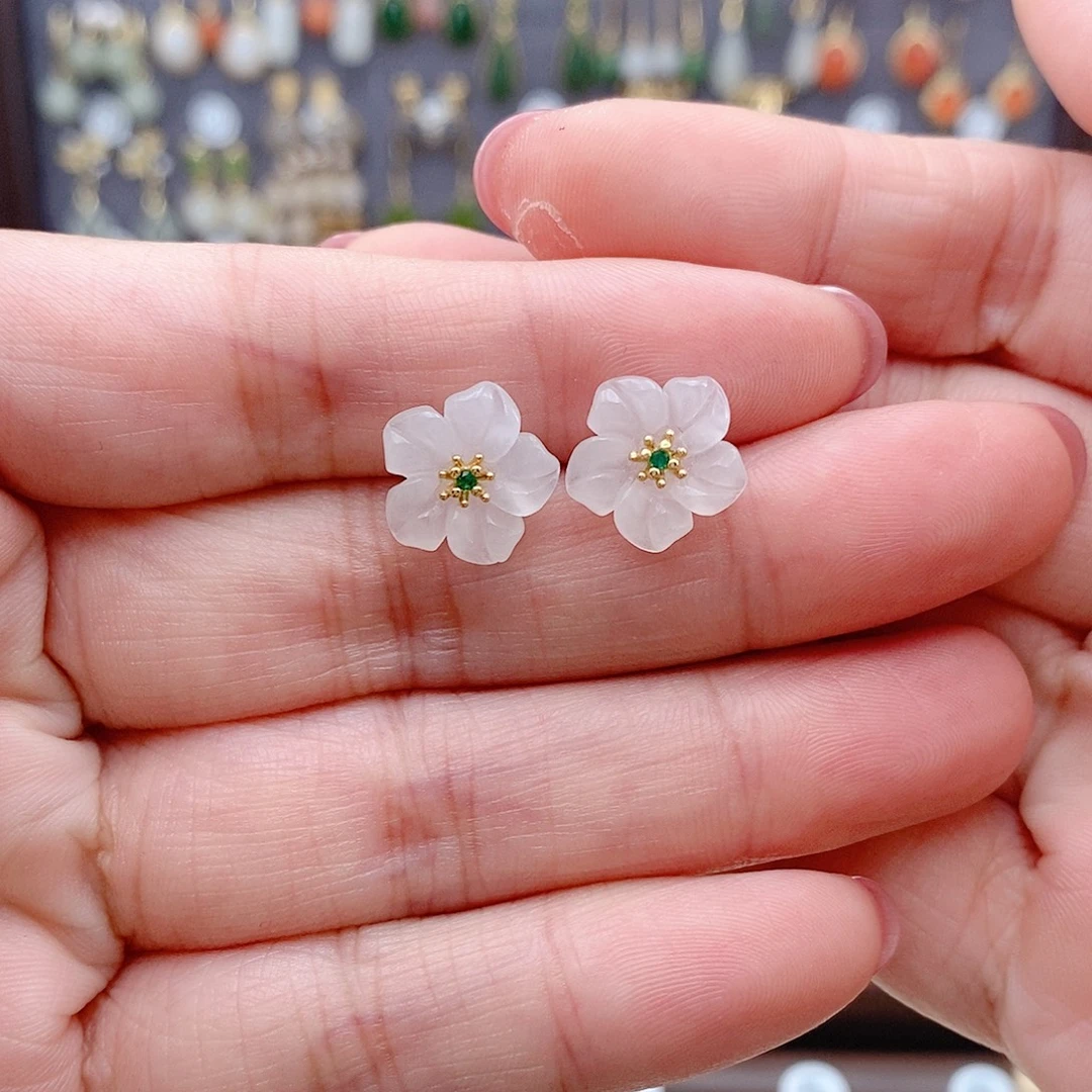 和田玉银S925镶嵌耳饰