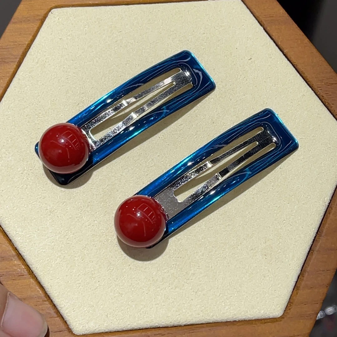 F359冰透蓝色红色豆子一对掰掰夹