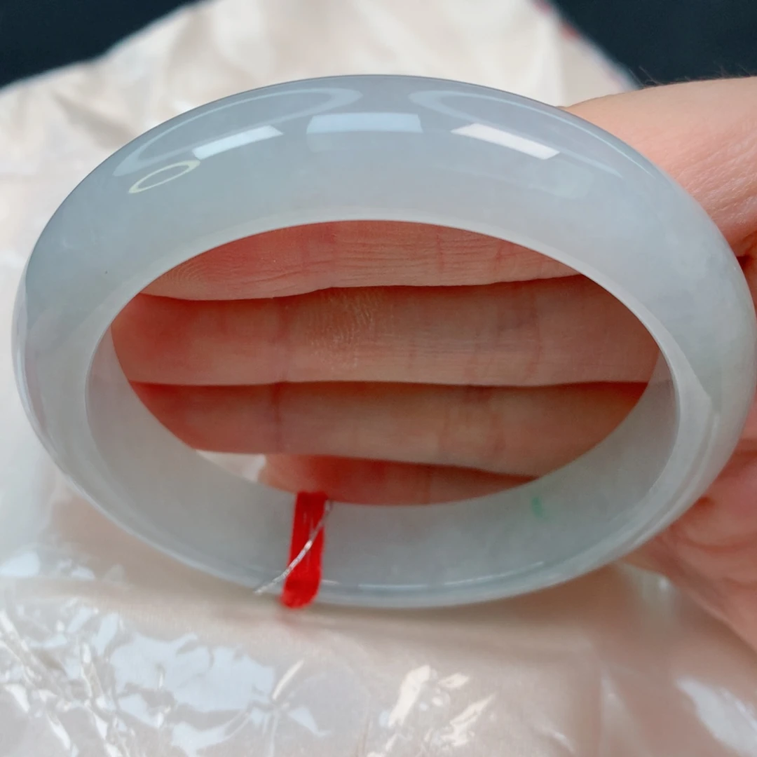 未镶嵌手镯翡翠55.8正圈，冰感好，010