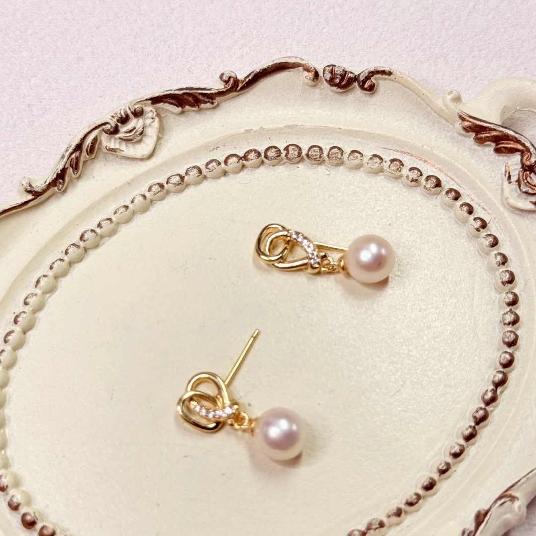 【六六中古】孤品天然海水珍珠s925耳钉ap8598珠子5.7