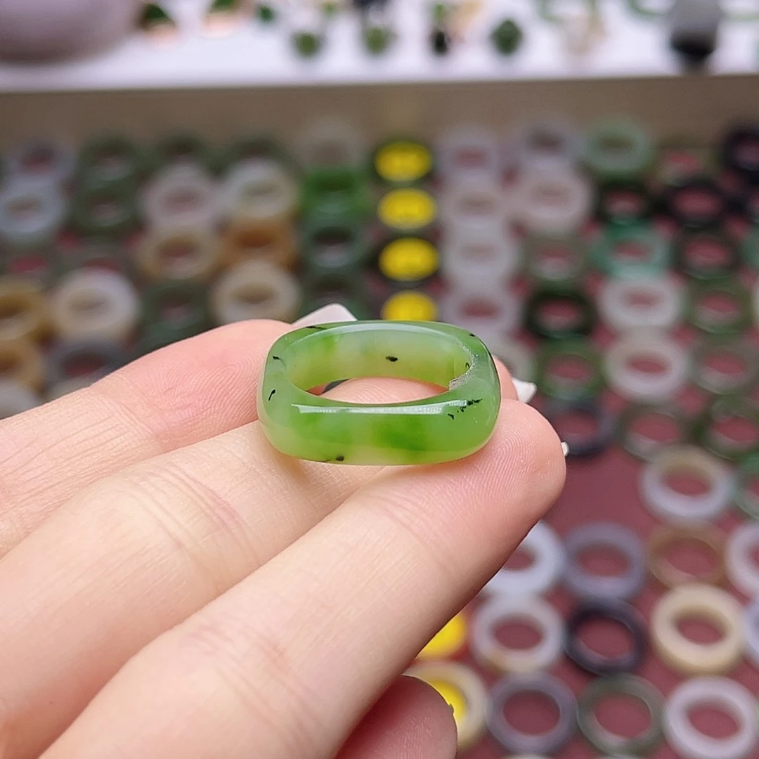 月***了和田玉戒指未镶嵌