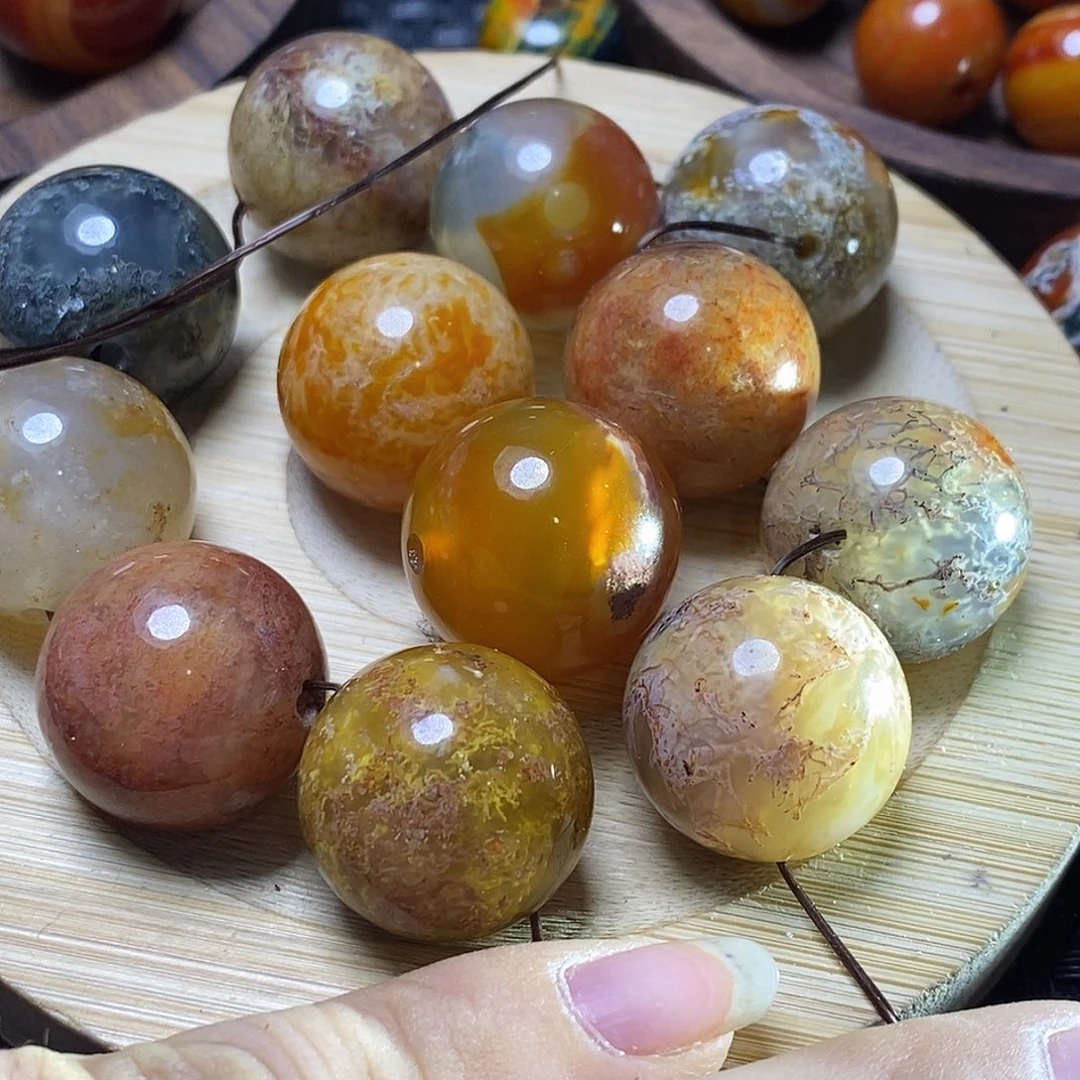 笑***開玛瑙/玉髓未镶嵌颈饰