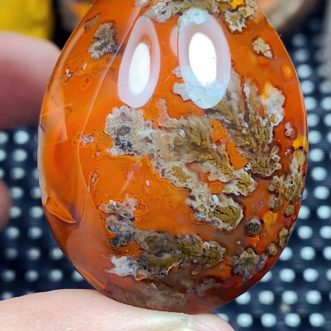 未镶嵌吊坠(不含链)玛瑙/玉髓?****