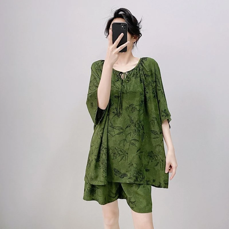 2025宽松短袖短裤睡衣女夏季超薄棉绸套装家居服夏天凉快人造棉
