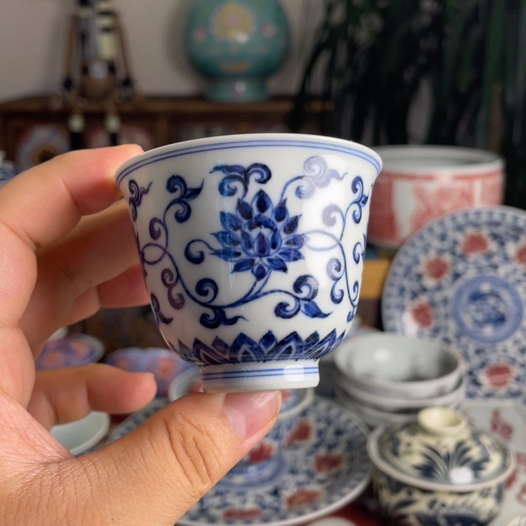 青花缠枝莲杯子系列