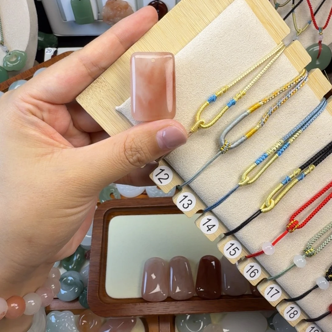 石英石非金属吊坠