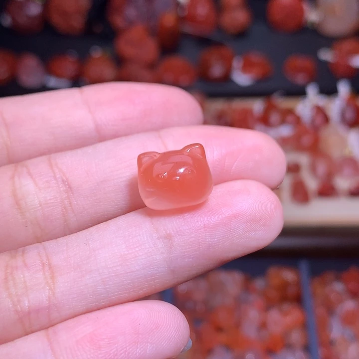 南红玛瑙未镶嵌珠宝半成品猫猫头