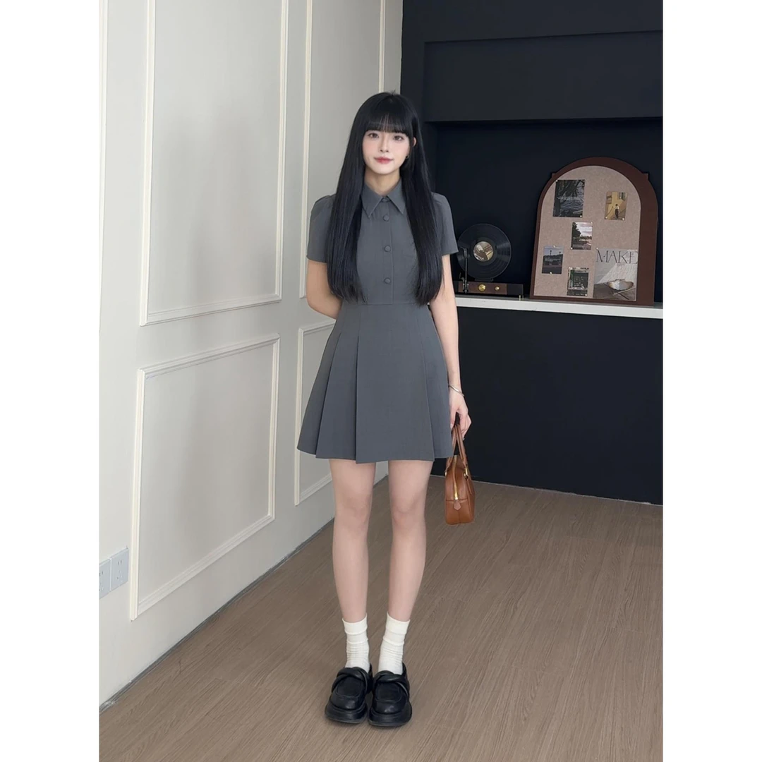 微胖女装学院风衬衫韩系连衣裙女夏季小个子气质收腰百褶灰色短裙