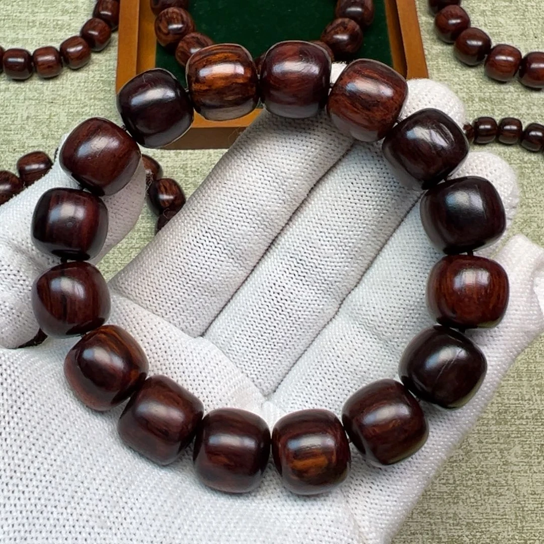 木海南红降1.3*1.4瑕疵