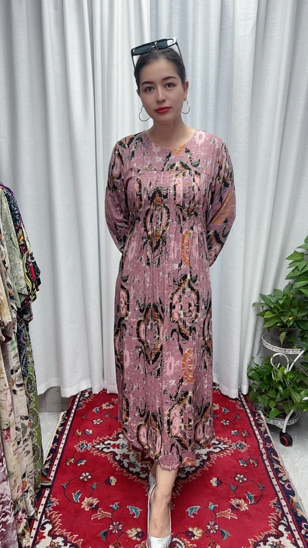 高档纯棉连衣裙高领