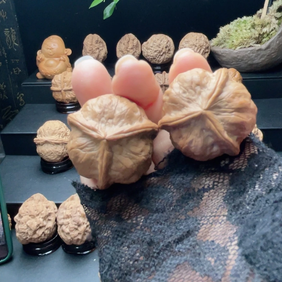 文玩核桃把件…………