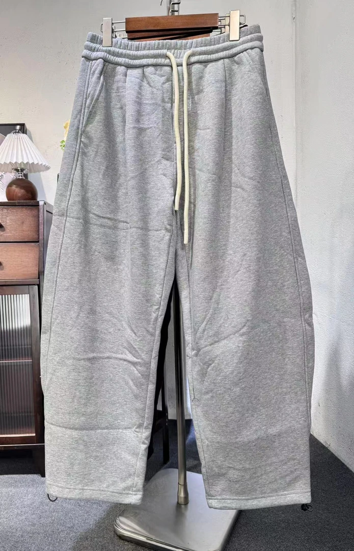 冬季新款加厚加绒阔腿弯刀立体裁剪运动裤男女同款