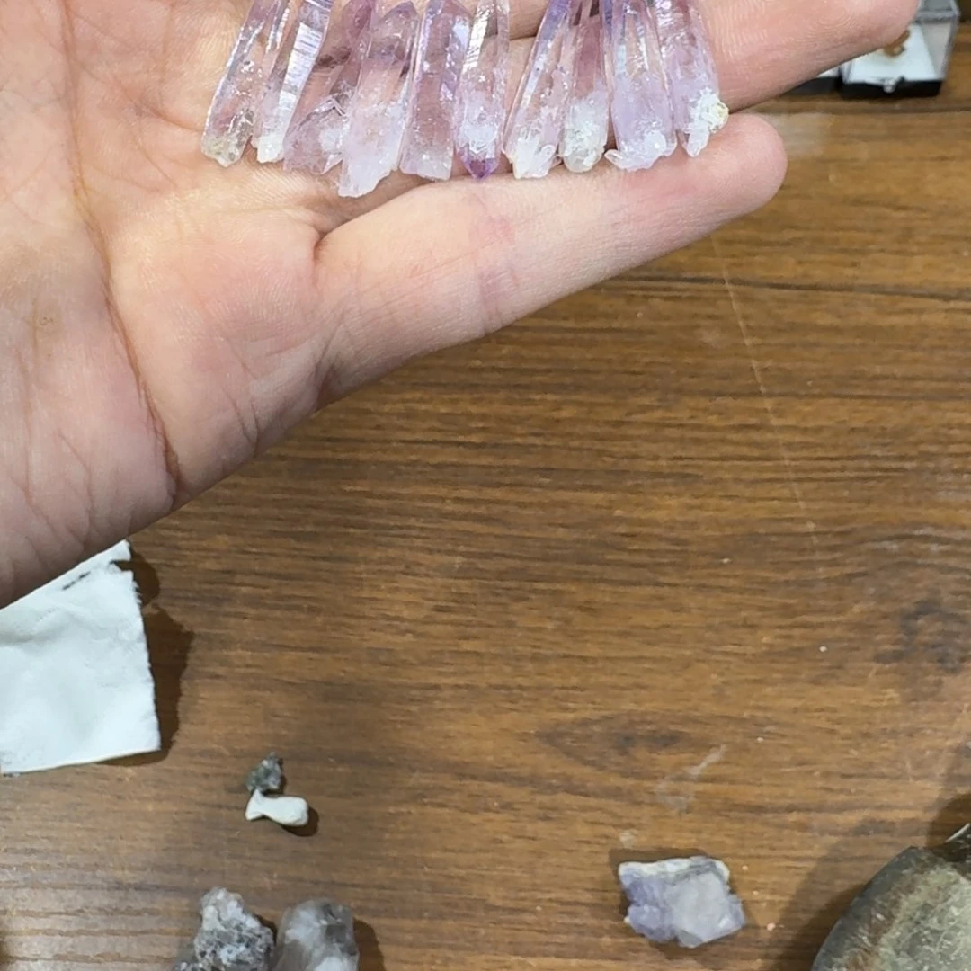 织*月下珠宝严选矿物