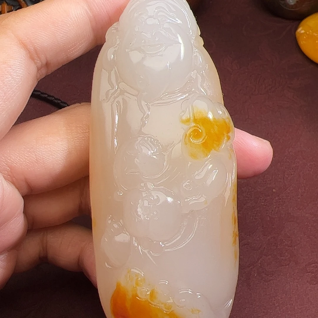 智***山和田玉未镶嵌颈饰