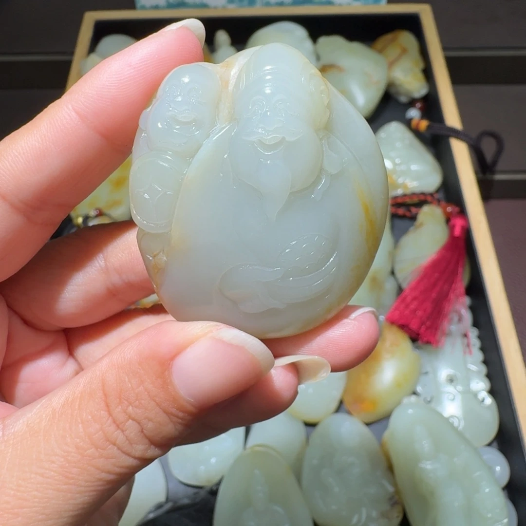 和田玉未镶嵌吊坠(不含链)