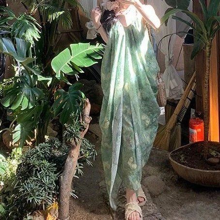 翩翩度假风吊带印花连衣裙女2025年夏季时尚新款气质长裙仙气法式