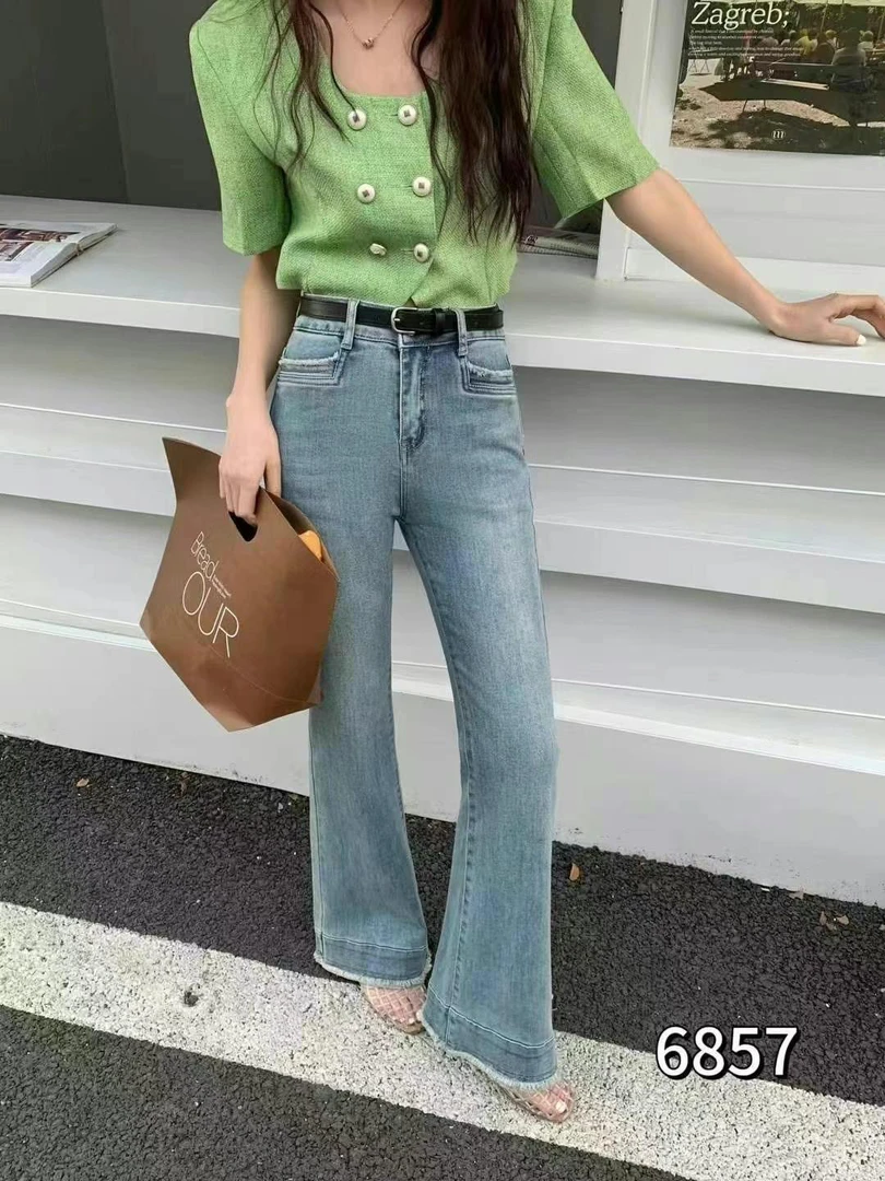 6857新款韩版微喇牛仔裤