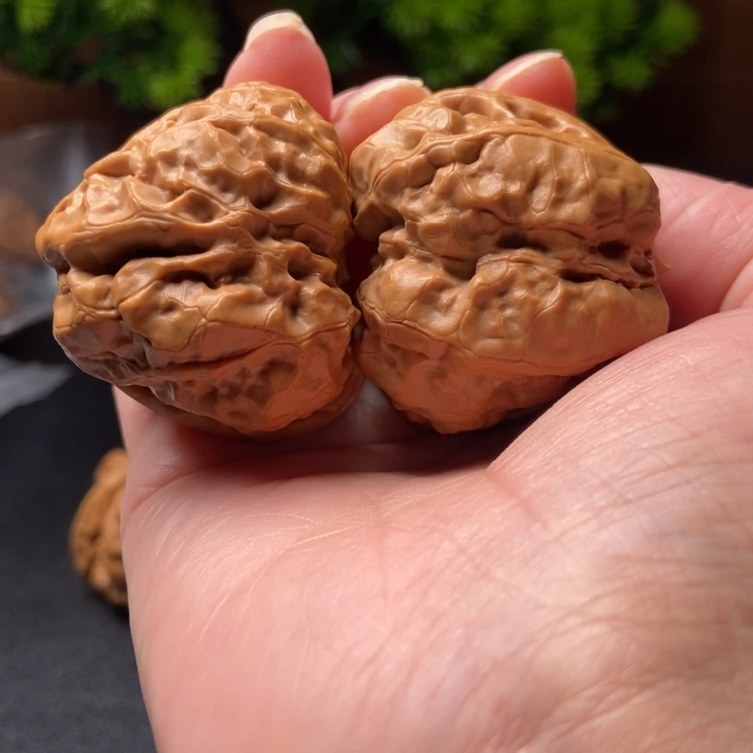 文玩核桃把件蛤蟆头42