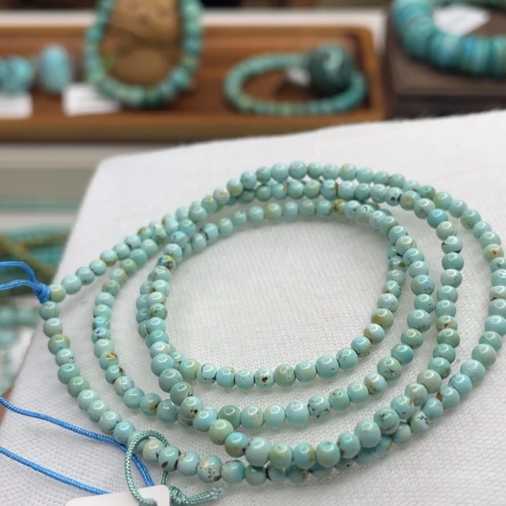 绿松石未镶嵌珠宝