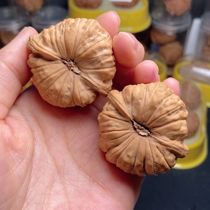 文玩核桃吊坠南瓜43尺