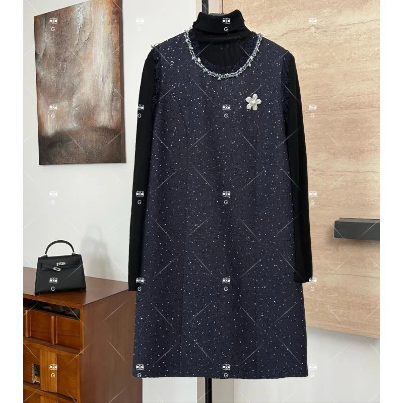 【玲】不褪色复古风显瘦默认款式连衣裙女装轻奢秋冬时尚 H-1393