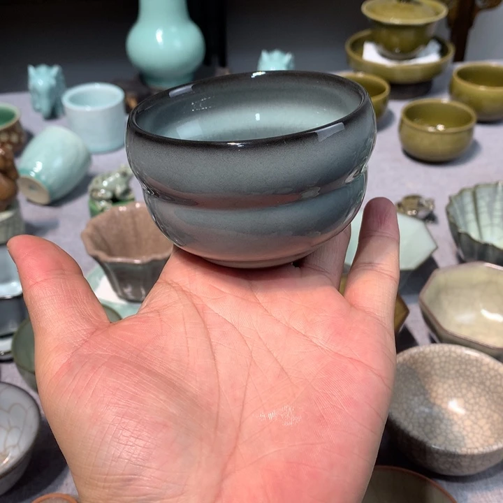 龙泉青瓷铁胎葫芦杯