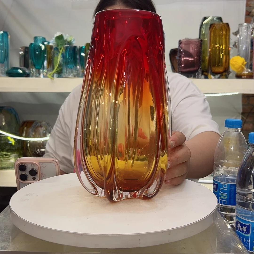 琉璃手工艺品幻彩琉璃花器高度26纯手工痕迹