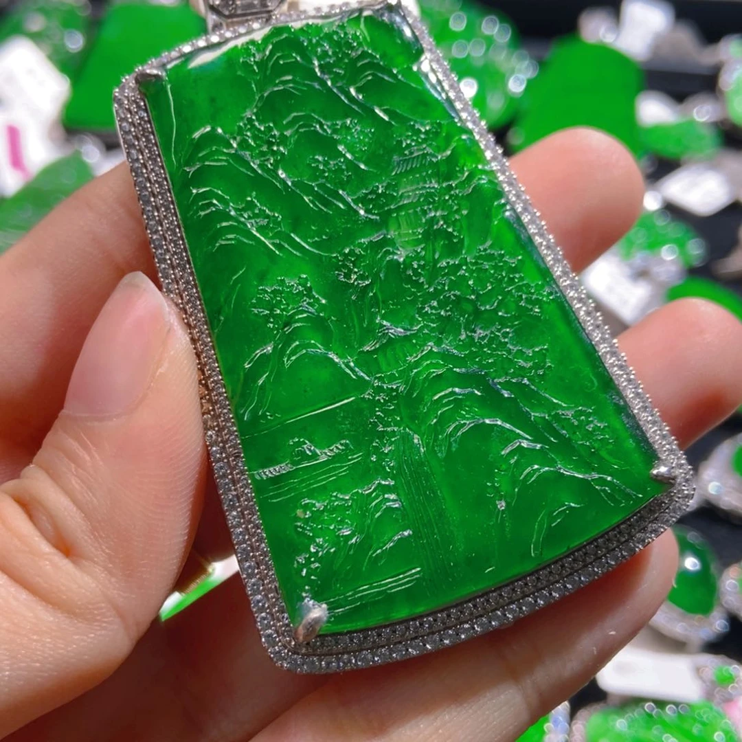 翡翠吊坠(不含链)未镶嵌