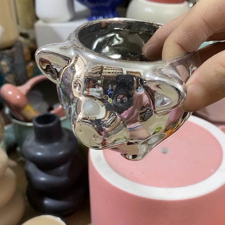 摆件陶盆有孔 瑕疵介意勿拍