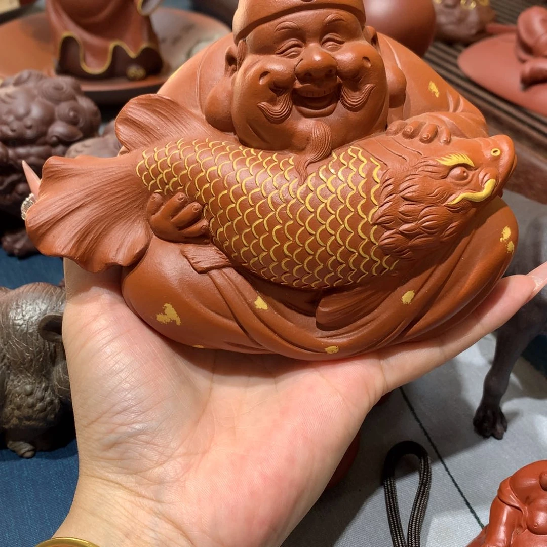 茶壶紫砂?**岁年年有余