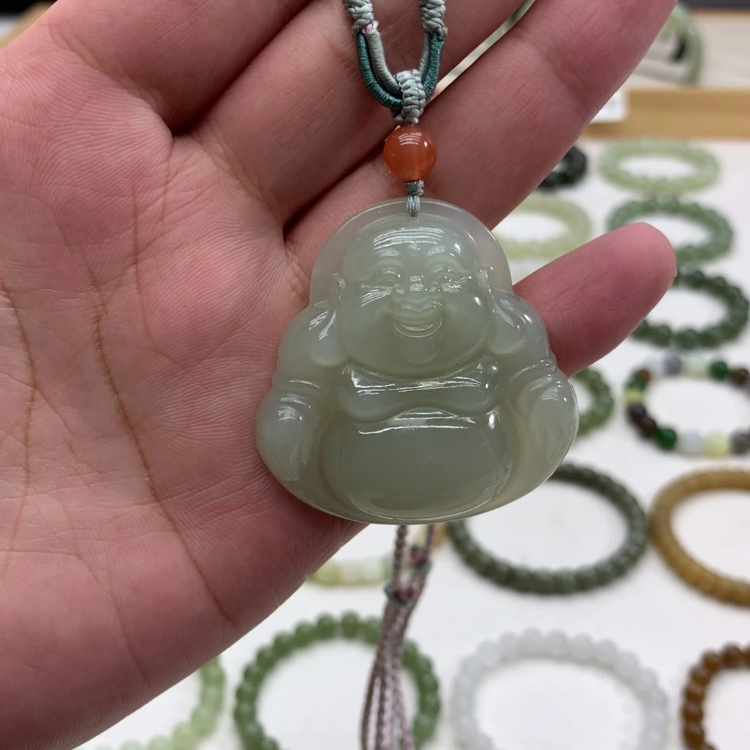 和田玉吊坠未镶嵌