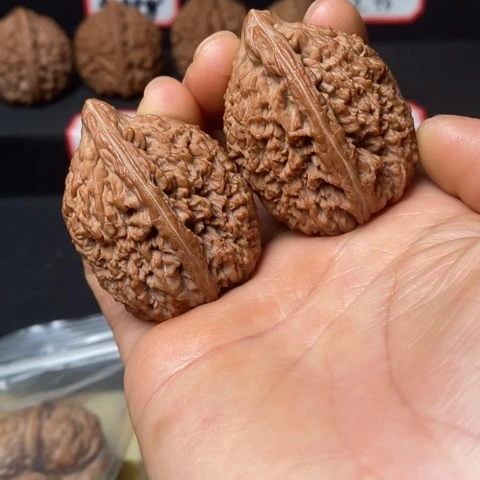 文玩核桃全品蒜头尺36