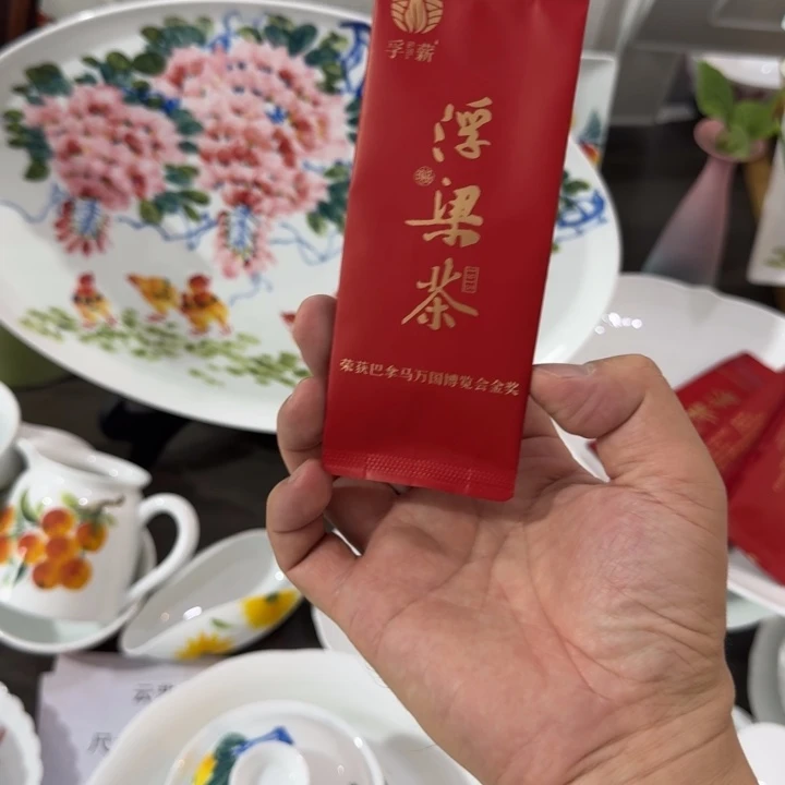 景德镇陶瓷手工制作