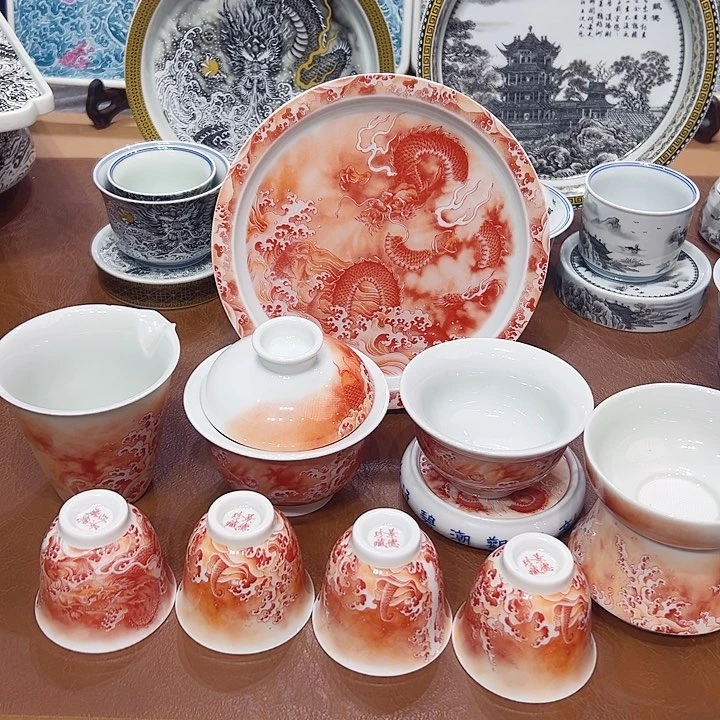 摆件陶景德镇市和上海浦东国际机场等