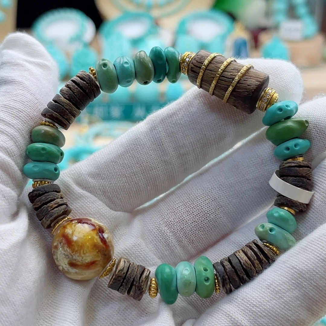 绿松石18K金镶嵌珠宝奇石