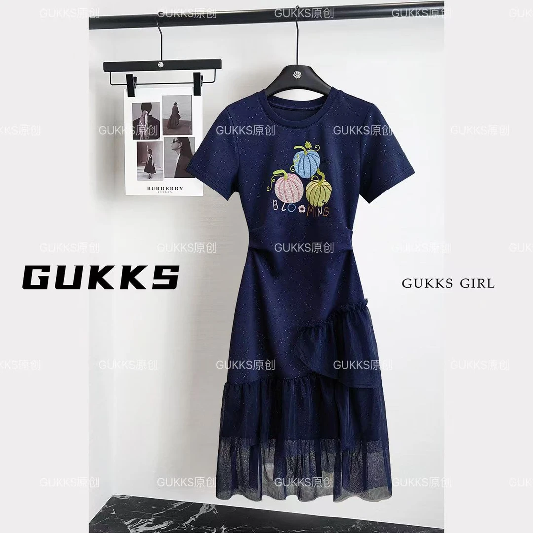 GUKKS/2025夏季刺绣连衣裙新款高级不撞款连衣裙GK679