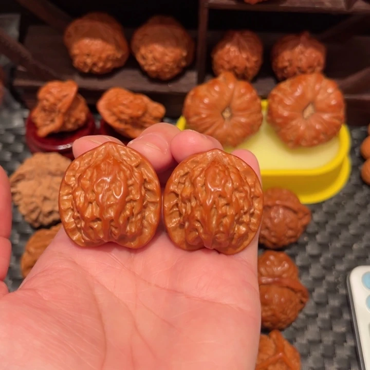 文玩核桃吊坠L**** 盘山