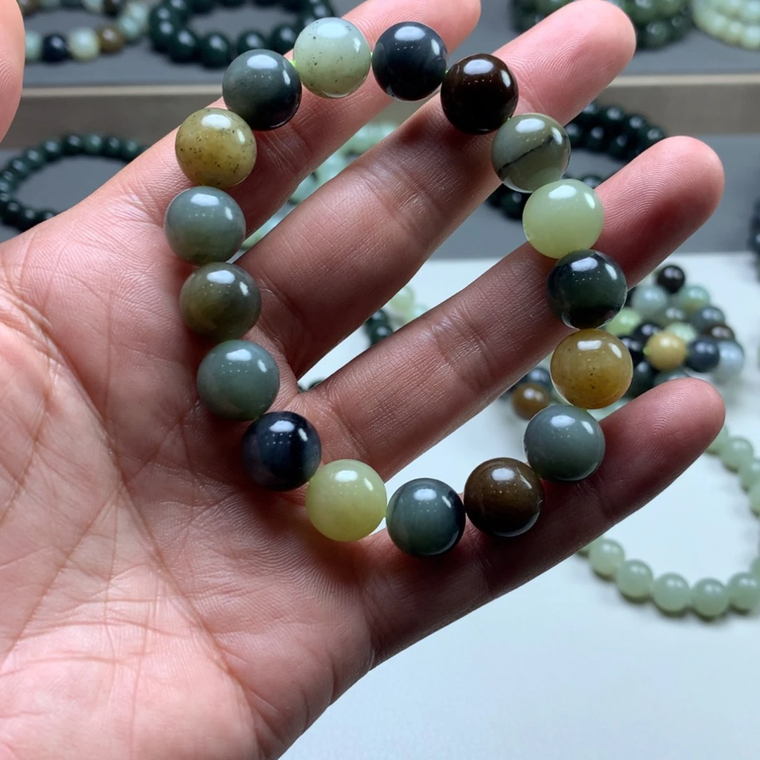 和田玉未镶嵌手链