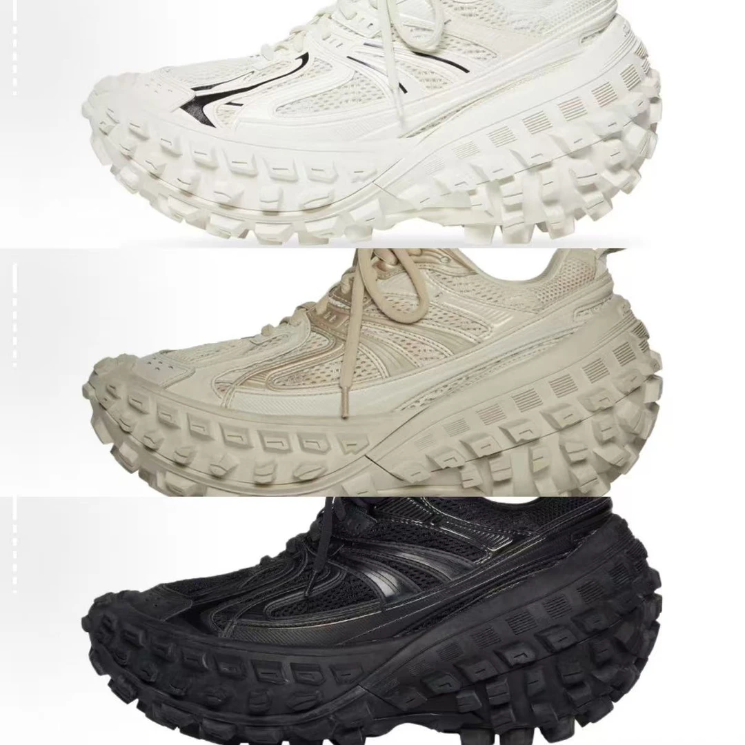 未使用 Balenciaga/巴黎世家 白色/黑色/米白/做旧轮胎鞋40~44/JP