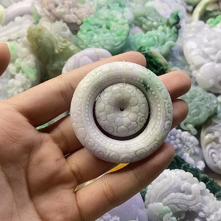 定制翡翠未镶嵌天然翡翠