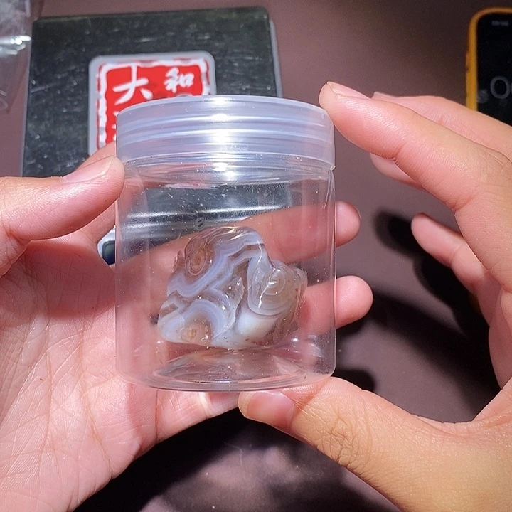 九***画和田玉（糖玉）未镶嵌手链