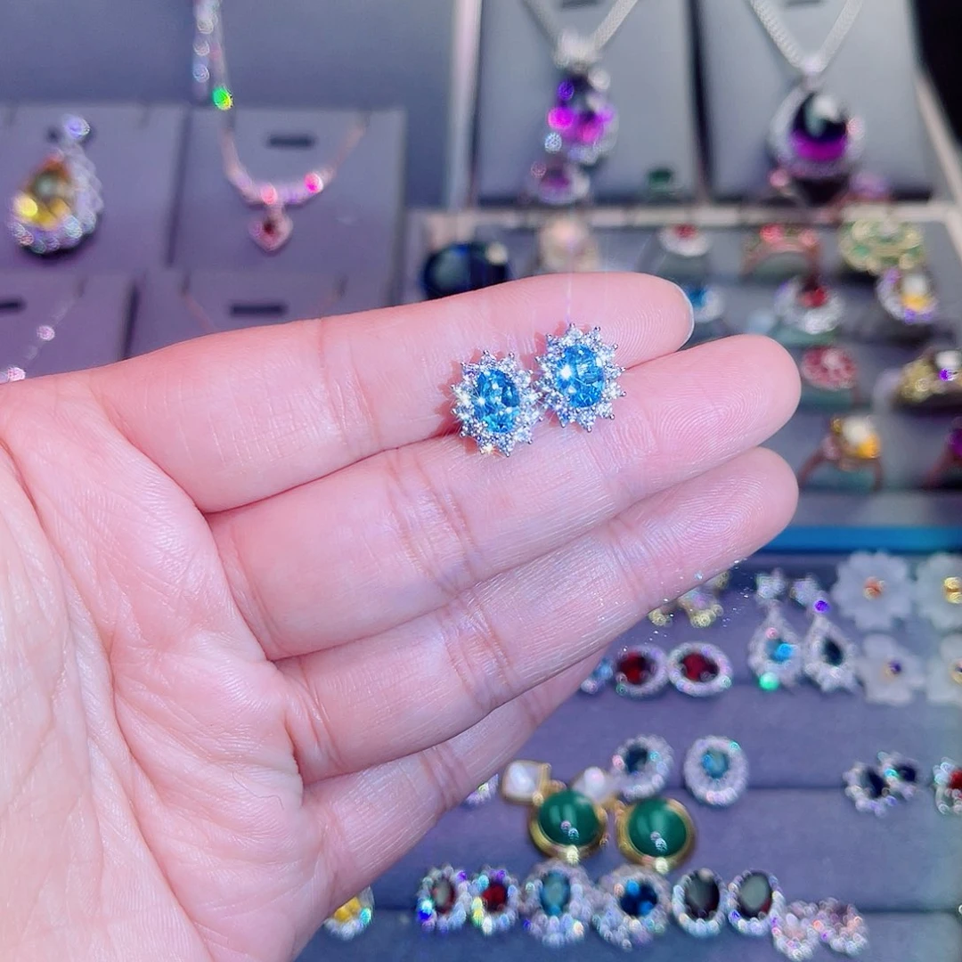 银S925镶嵌托帕石耳饰