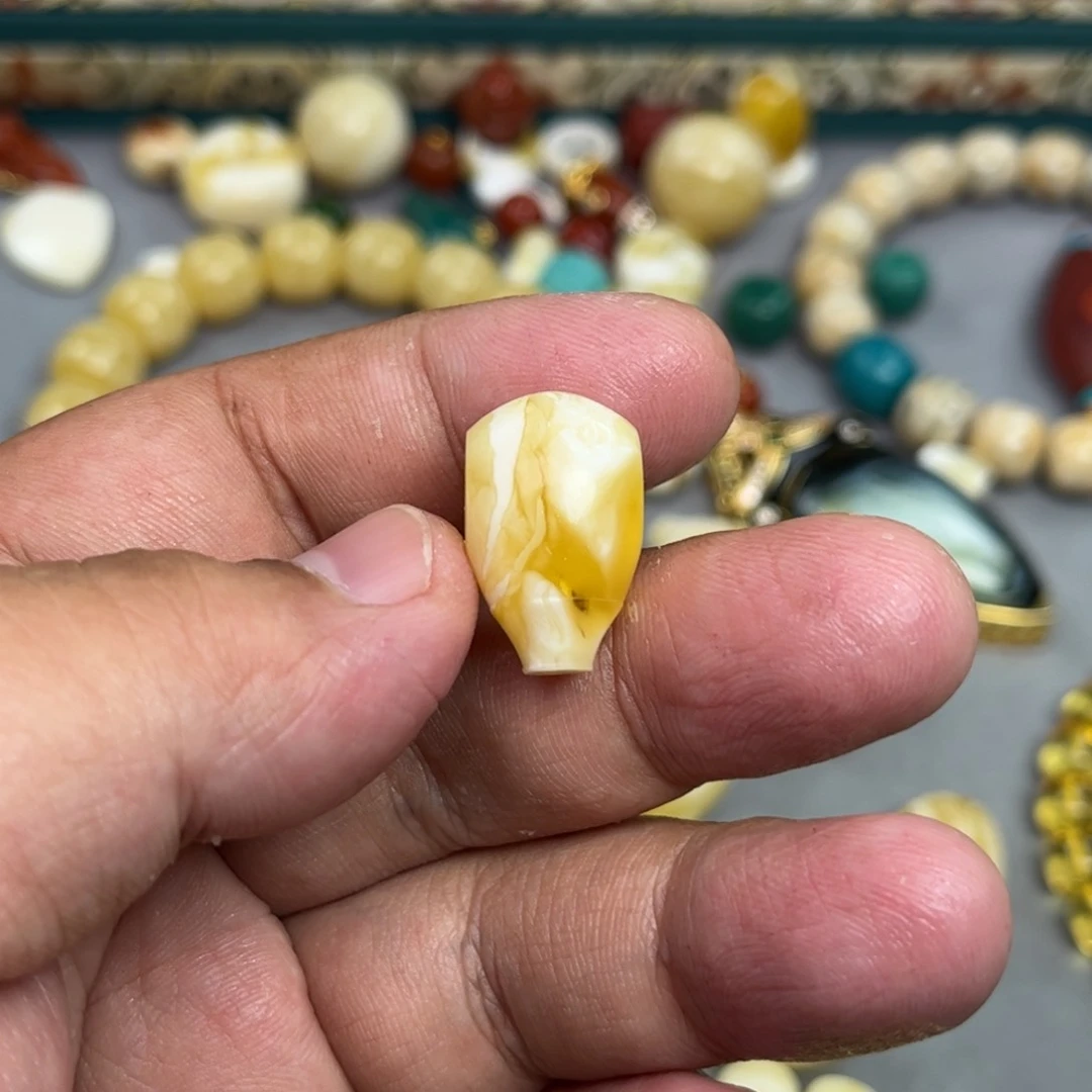 未镶嵌琥珀珠宝奇石没****心53