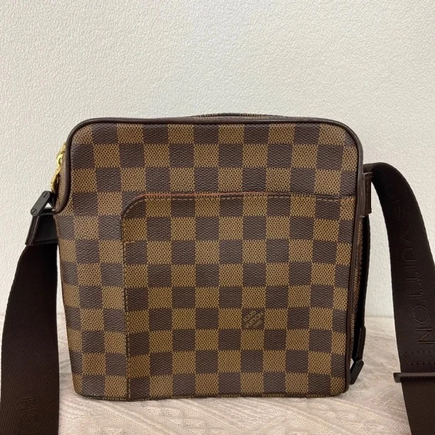 95新 LouisVuitton/路易威登 4328/经典棕棋盘格单肩包