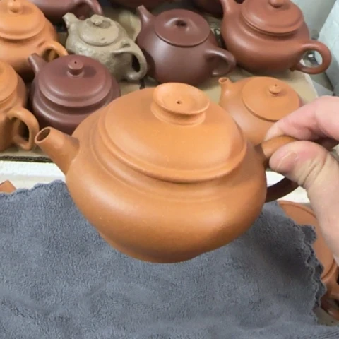 紫砂茶壶黄降坡泥200c c