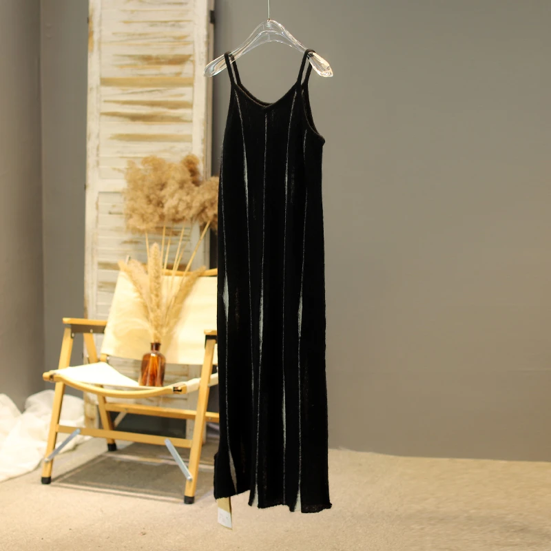 2025秋款时尚条纹修身羊毛吊带裙百搭性感中长款显瘦马海毛针织裙