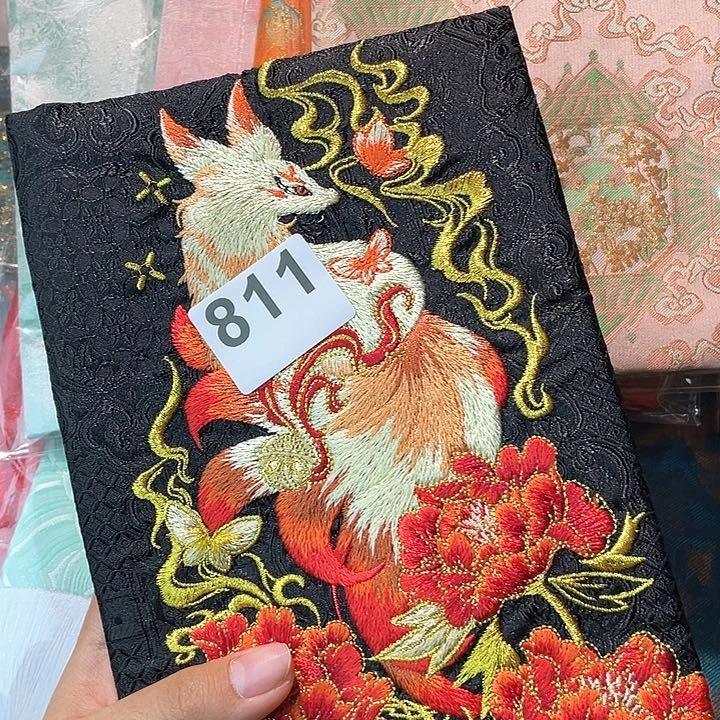 织绣꒰****꒱a5定页仅书衣➕2个a5定页pvc811