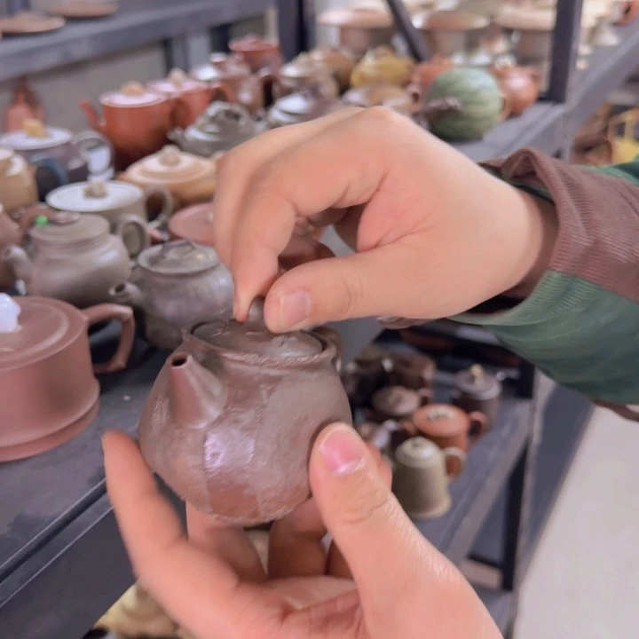 紫砂茶壶柴烧壶中