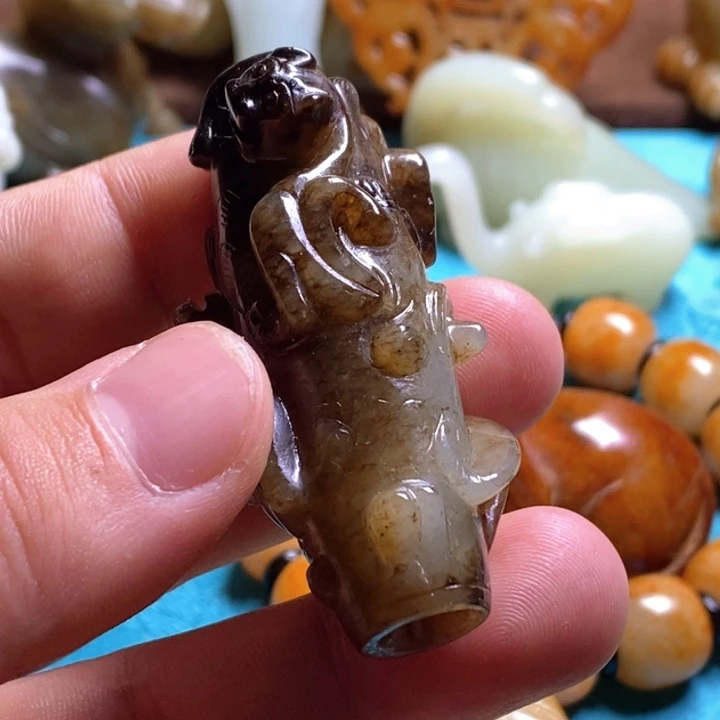 和田玉挂件未镶嵌王*